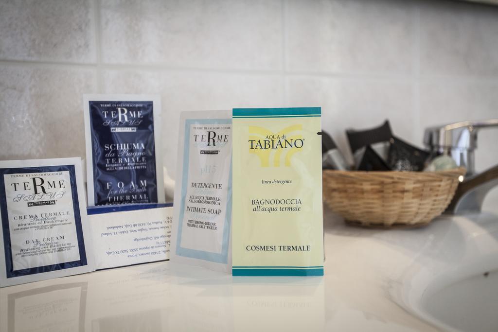 Hotel Rossini Tabiano Terme Екстериор снимка